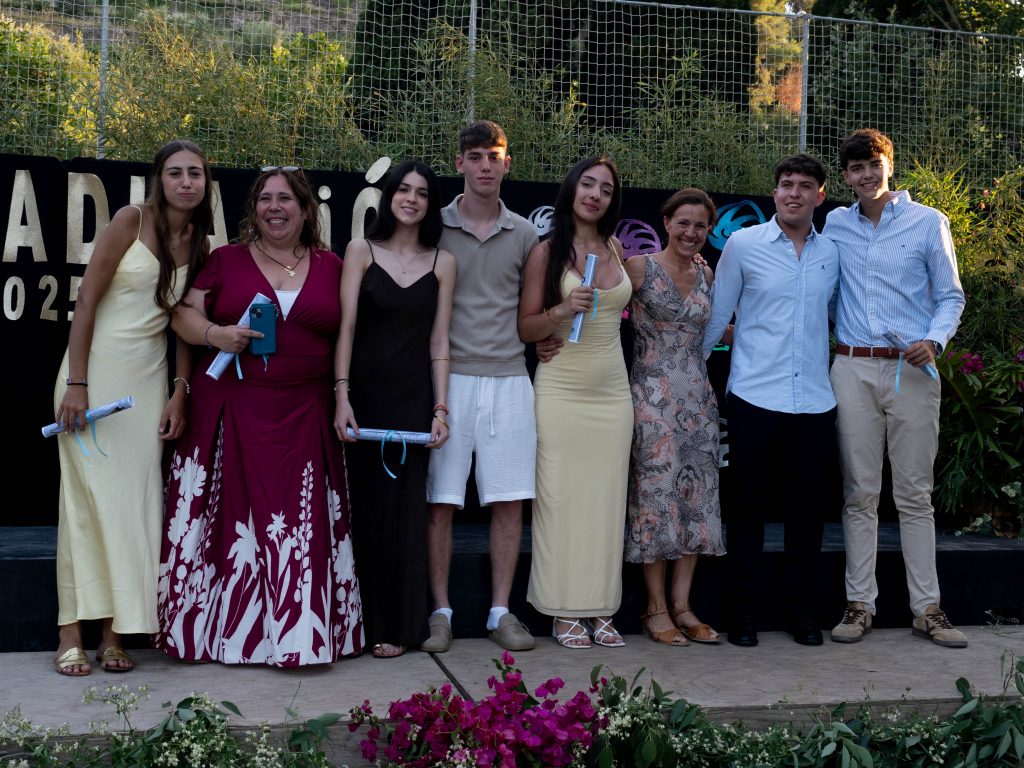 Aquesta imatge té l'atribut alt buit; el seu nom és 6269224-1024x768.jpg
